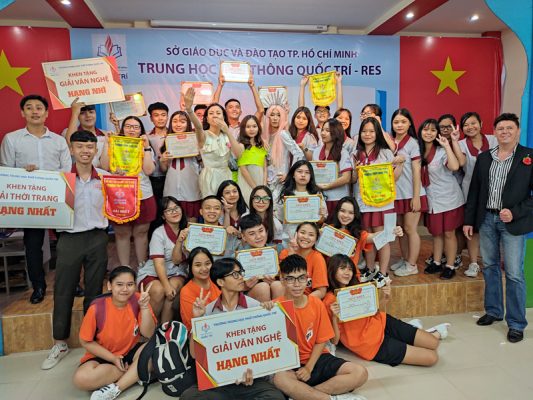 Mọi trường học tập của trường nội trú